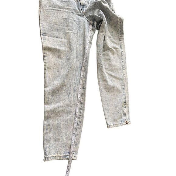 Vintage 80s acid light washed jeans with zipper ankles - Picture 9 of 10